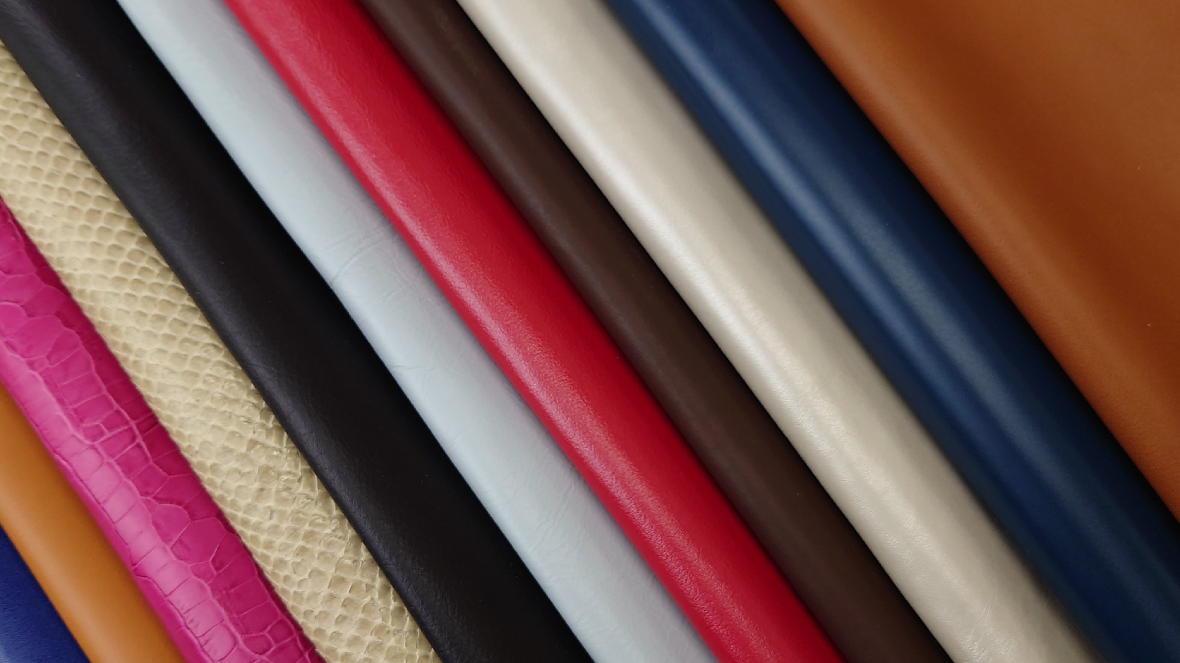 兵庫シューズのレザー余剰品で広がる、ものづくりの可能性